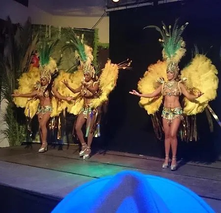 Sable Du Midi Chez Gege * Valras-Plage