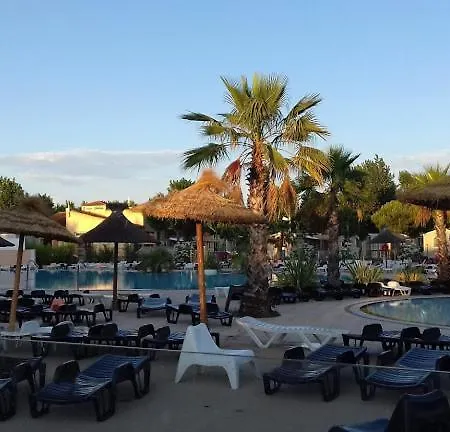 Sable Du Midi Chez Gege Kemping *