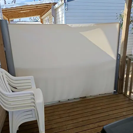 Sable Du Midi Chez Gege مكان تخييم